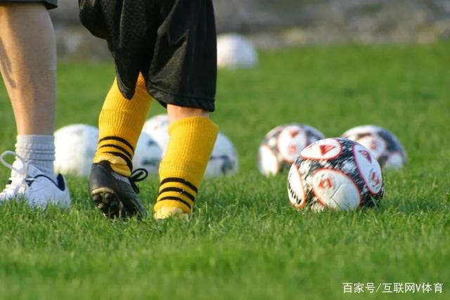 鲁迅与毛泽东的交集：一段历史的偶然与必然
